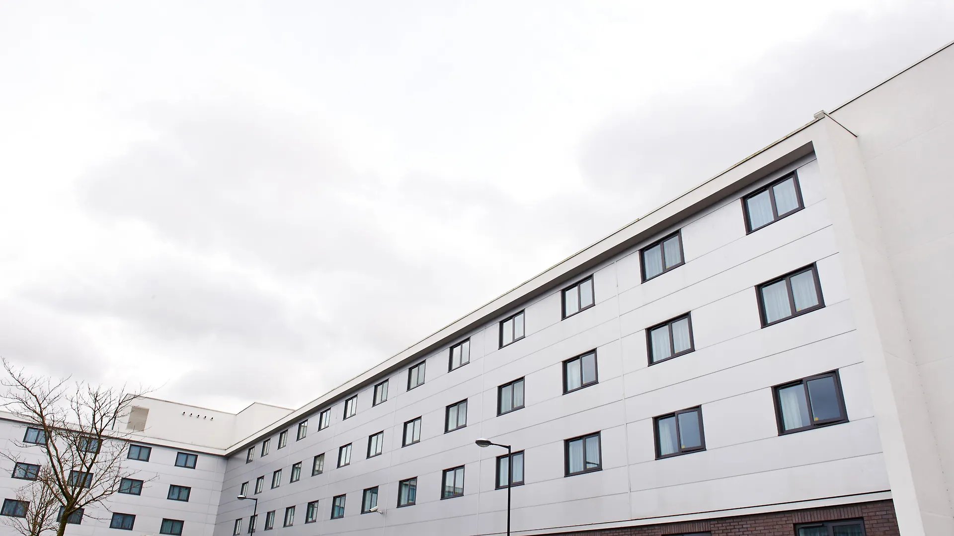 Holiday Inn Express Manchester Airport By Ihg Ringway Hotell